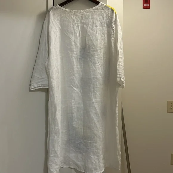 Beyond Capri NWOT - Picture 3 of 8